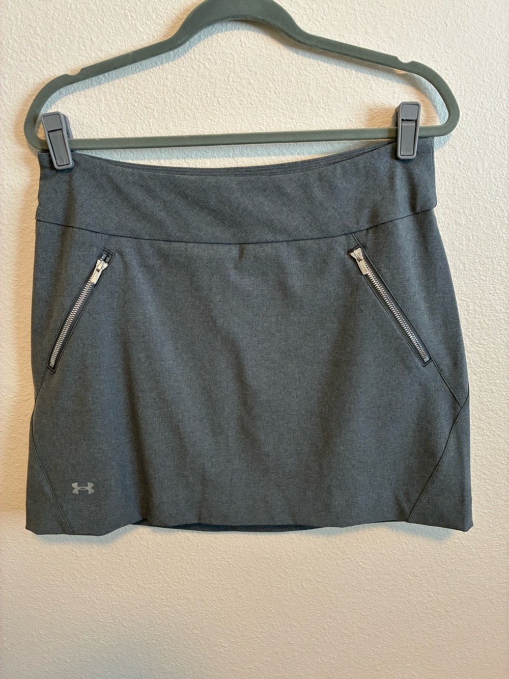 Under Armour Dark Gray Golf Skirt